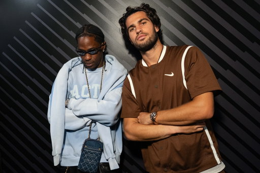 Travis Scott linked up with Carlos Alcaraz after his win on Day 2 of the 2026 US Open🏆🎾

Do you think Alcaraz is going to win the US Open Championship?