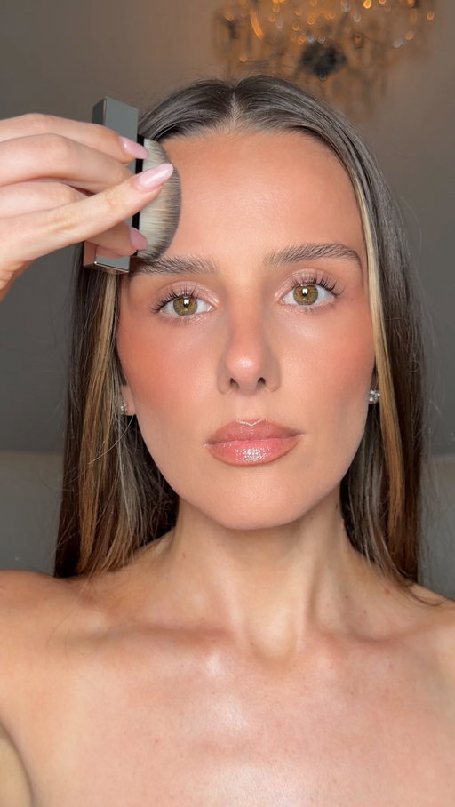 AD. @herabeauty_official ‘s best products are 20% off on Amazon September 1st to 7th!

Comment HERA to get the links!

#hera #herabeauty #primer #powder #lipgloss