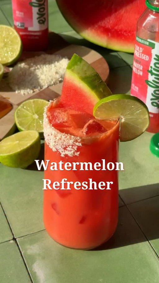 Naturally hydrating + actually delicious? Say less. 🍉 

This refreshing mocktail is made with @evolutionfresh Mighty Watermelon juice, with 451mg of naturally occurring electrolytes and 100% juice. Perfect for staying hydrated while still feeling like a fun little treat. #evolutionfreshpartner

Summer may be coming to an end, but it’s still hot out here, so I’m holding onto all the refreshing drinks I can get 🍉☀️

Recipe:
Evolution Fresh Mighty Watermelon juice
Coconut milk
Fresh lime juice
Sea salt

Blend and pour over ice. Garnish with lime, and add coconut rum for a cocktail version.

Cheers to staying hydrated while making it feel like a treat! 🍉✨
