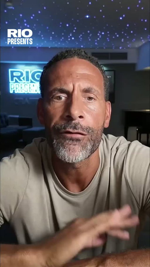 After Lionel Messi announced his retirement from international football Ryan Giggs & Rio Ferdinand reveal what it was like to play against him 🇦🇷

#rioferdinand #football #soccer #messi #argentina