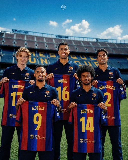 A new chapter at Camp Nou 🔵🔴

How much would you rate Barcelona's transfer window out of 10? 🤔