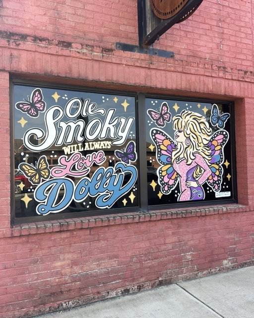 We’re honored to celebrate Dolly, her love for the Smokies, and the lasting impact she’s made on the East Tennessee community we call home. To celebrate her legacy, we’re making a donation to Dolly Parton’s Imagination Library, helping carry forward her commitment to imagination, opportunity, and a love for where you come from. 🦋