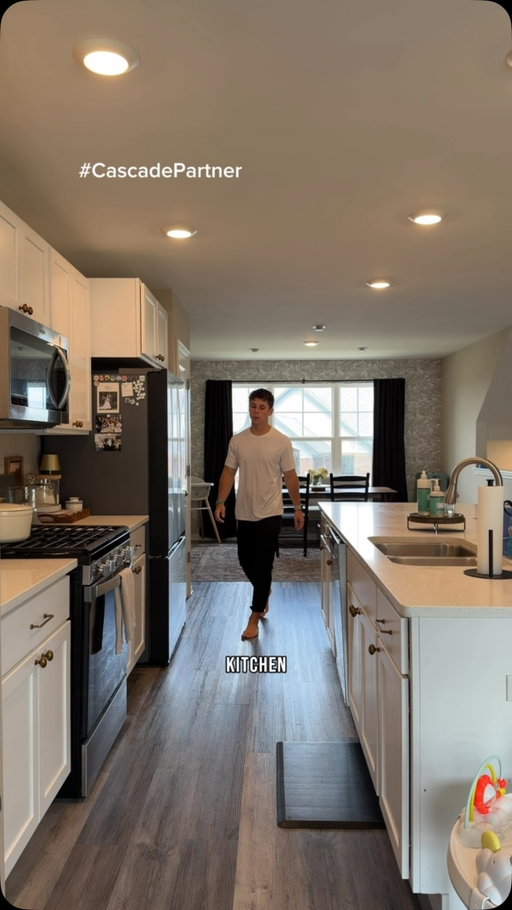 #CascadePartner Kitchen resets are a lot easier with Cascade Platinum Plus in the routine. With how many dishes we go through, I love having something I can reach for without overthinking it

#KitchenReset #CleaningRoutine