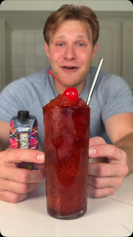 Boozy cherry cola slushie using Xtreme Sour Black Cherry from @beatboxbeverages might be one of the best flavors I’ve had yet.

#BeatBoxPartner #Ad
