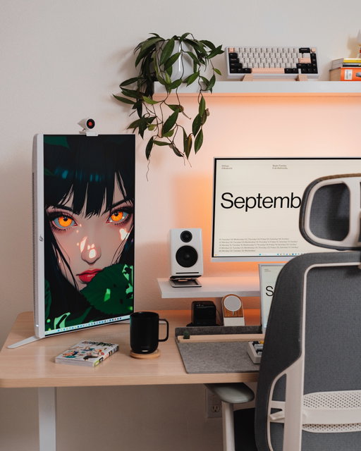 It’s all in the details 🔎

Also I just want to say I appreciate everyone that reached out regarding my story post the other day. All your support means a lot 🙏🏾 I’m excited to step into this new chapter, grateful for everything the last one taught me, and ready to see what’s next. 🙌🏾

#desksetup #pcsetup #gamingsetup #homeoffice #officedecor