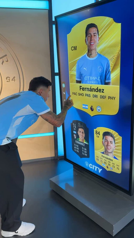 Enzo Fernández tells us what his FC27 Rating should be!🎮🩵

#mancity #fc27