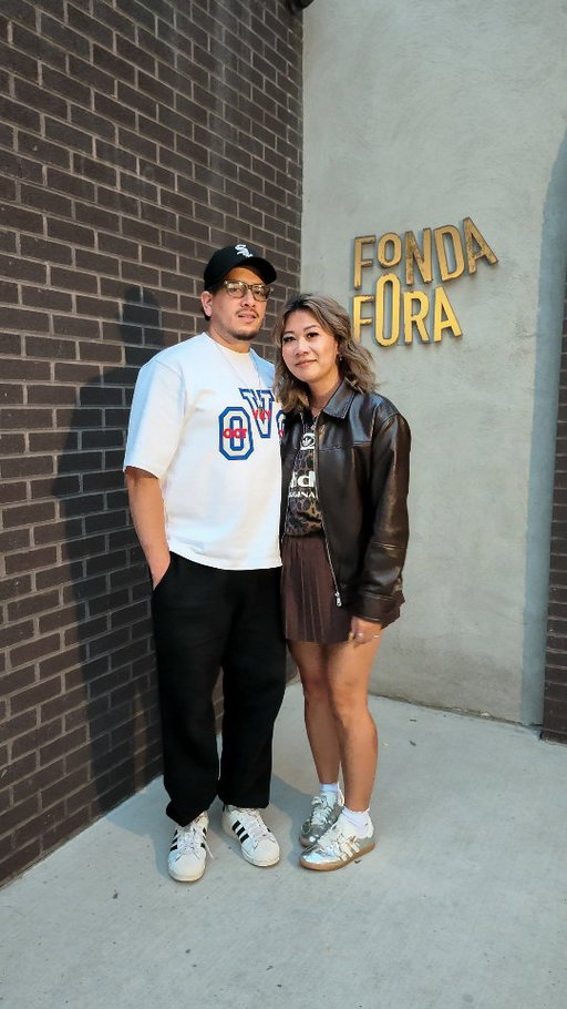 The kids were DONE after a busy day in Calgary, so Iz and I snuck downstairs for a little dinner date at @fondafora 🌮🍹

Located right inside @thewestleyhotel , the restaurant itself is absolutely gorgeous.

I tried the Pineapple Express while we shared the chips + guac and fried cheese to start. The chips and guac were easily the standout for me and definitely a must. 🥑

For mains, I went with the al pastor tacos while Iz tried the enchiladas suizas. Overall, the food was decent with some interesting flavours, but those chips and guac were definitely what I'd come back for!

📍 Fonda Fora 630 4 Ave SW, Calgary, AB

[ hosted ] #thecassiepaige #FondaFora #CalgaryFood #CalgaryRestaurants #VisitCalgary