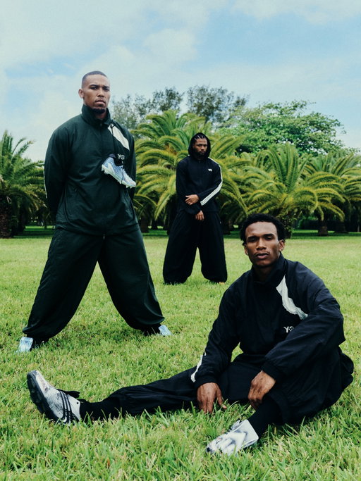 Inspired by football. Made for football. @adidasy3 

@amonra_stbrown | @garrettwilson | @romeodunze 

Launching September 4th