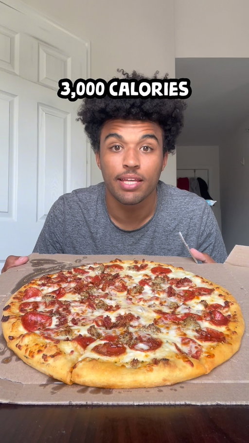 Eating 3,000 Calories Pizza Then Burning 3,000 Calories🍕🏃‍♂️USE CODE Reece40 to get 40% off Physician’s Digestive Enzymes @physicianschoice #pcpartner #foodchallenge #running #pizza #fitness