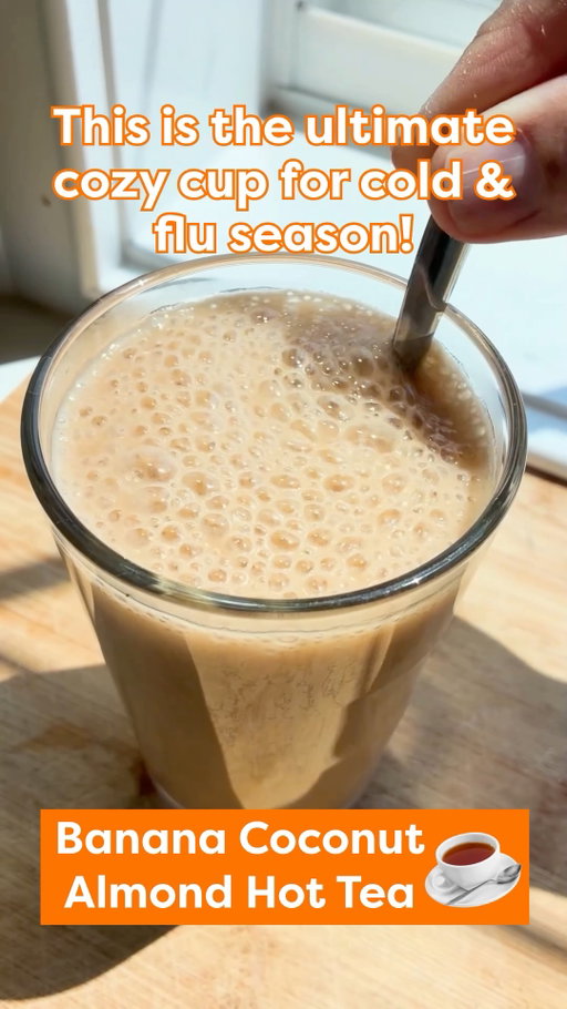Save this recipe before cold & flu season hits 🚨 This Banana Coconut Almond Hot Tea, packed with green tea, ginger, and honey soothes the throat and stomach. Your body will thank you for it ☕️🥰 

#nationalcoconutday #hottea #greentea #hotdrink #coldandfluseason