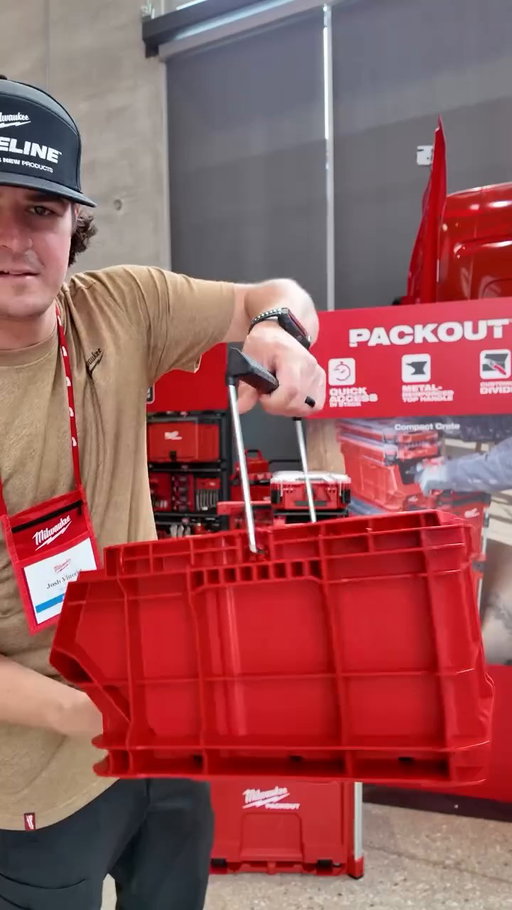 🚨 NOW AVAILABLE🚨 Quick Access in Stack. PACKOUT™ Compact Crate.
Video Credit: @jvincentelectrical
 #MilwaukeeTool #NothingButHeavyDuty 
Link in Bio.