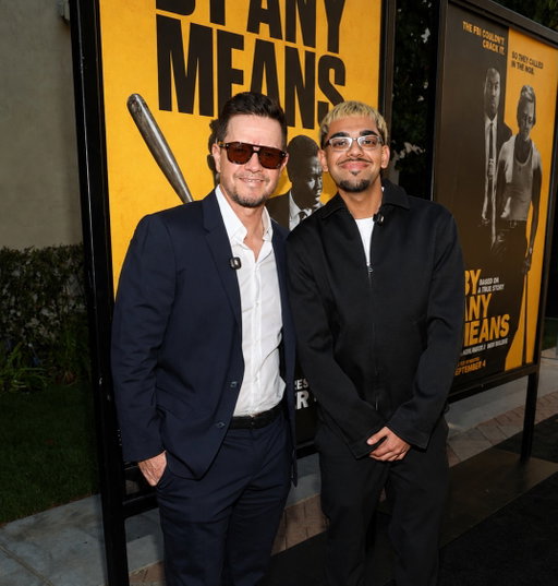 Always love streaming with @markwahlberg . By Any Means movie premiere 🎥