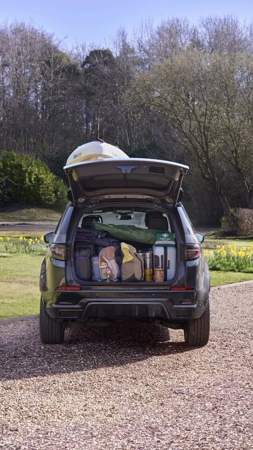 Every plan, packed in. 

From kayaks to picnic baskets. With seven seats and up to 1,794 litres of loadspace, every family plan has room to happen. 

#DiscoverySport 

—

Model shown is 26MY Discovery Sport Landmark Edition. Availability/specification vary by market, check with your local retailer.