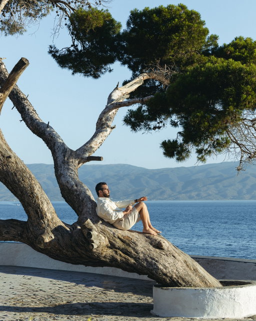 Until the moon brings you back. Grateful for another beautiful Greek summer. 🇬🇷 In @domainedesartistes . SS’26 campaign. Production @paper01lab Creative Direction Matthew Zorpas Photography @georgiosmotitis