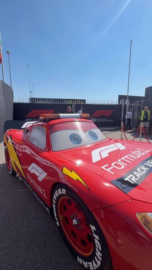 The only driver in the paddock who is NOT in love with Lightning McQueen 😂
