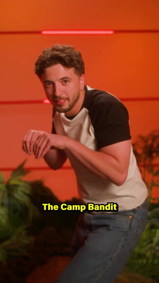 1/3 of the @thefellasinsta podcast and YouTube legend, it’s @theburntchip 

#sidemenoutside #chip