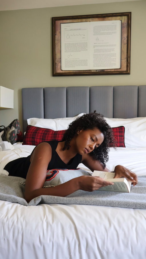 A letter to my freshman self. This is what I wish someone had told me. Filmed at Graduate Madison, steps from where it all began

#WeAreAllStudents #GraduateHotels #hiltonpartner