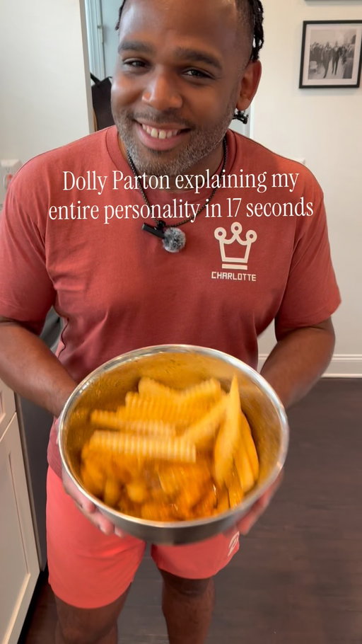 Hearing Dolly say she’s “never met a spud she didn’t like”???
MY GIRL!!! 😭😂 Mashed. Fried. Baked. Roasted. Scalloped. Hash browned. Tatered and toted. I do not discriminate. Dolly gets it.