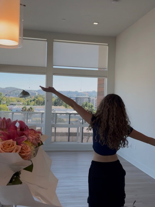 The end of an era 🤍 If there’s one thing that I’m an expert on, it’s change and the change that I crave won’t come from staying still, much less staying where I’m comfortable. This next chapter is about LIVING, figuring myself out, and doing something that I’ve talked about for years 🥹 it’s happening! New YouTube vlog is out now! YT: Paulina Torres