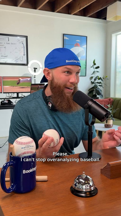 Some things deserve over-analysis. MLB Postseason is one of them😂⚾️The escape? Keep that part easy✈️

📍 Hollywood Grande Hotel bookable on @bookingcom
