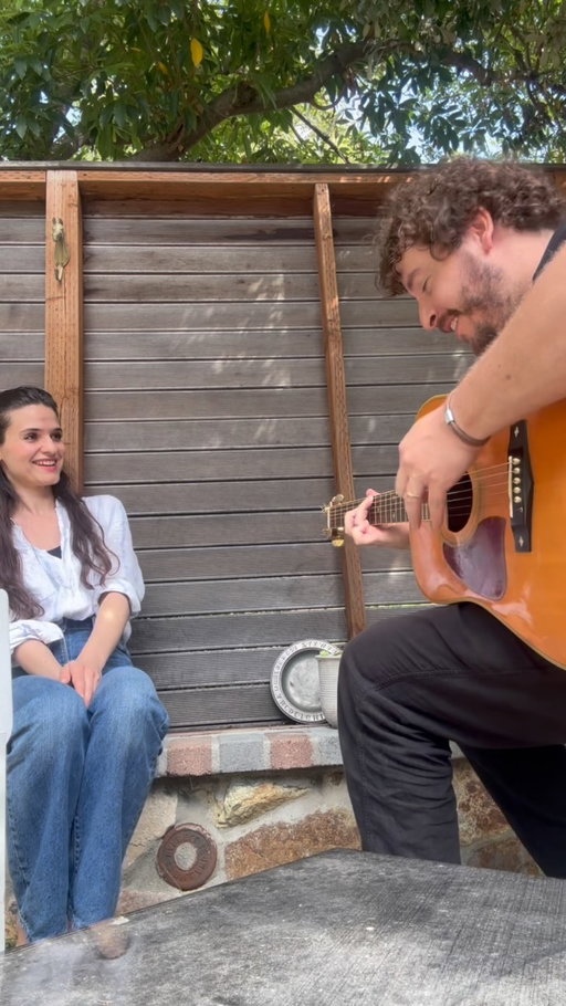 Another one of those songs that our Nonnas could have sung back in the day, “Some Lovers” @edprosek and I wrote a few years ago and we still laugh of joy every time we play it cause it’s just so much funnnn!!! ✨🇮🇹❤️

#italian #italianmusic #jazz #italianamerican
