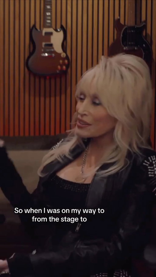 @dollyparton telling me the real story behind “Jolene” 🤯 #jolene #dolly #dollyparton #sonofjolene #countrymusic