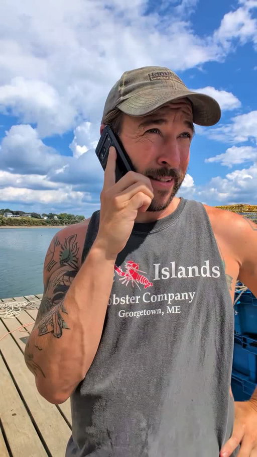 Good n you? Is Maine the sexiest accent in New England? 

#maine #newengland #mainething #accent