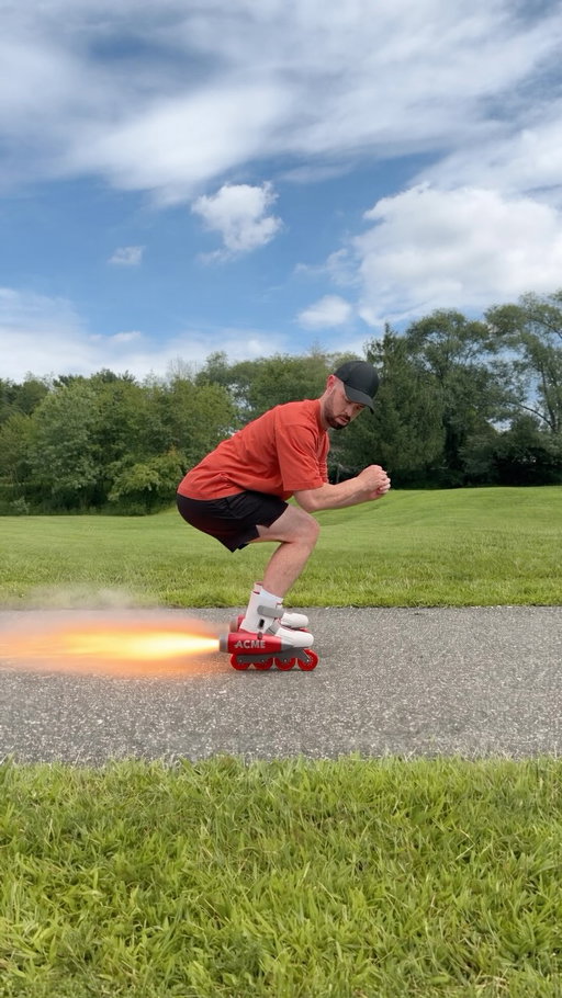 Testing every ACME product until one doesn’t backfired #wileecoyote #vfx #coyotevsacme