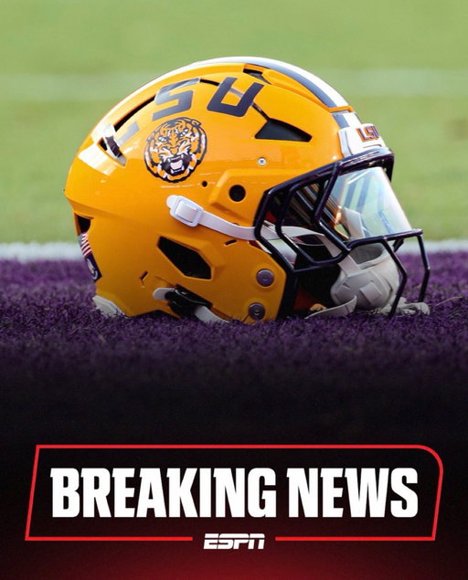 Breaking: LSU has not added Dae’Quan Wright and Zxavian Harris to the team’s roster for the Clemson game, sources told @petethamel.

They could potentially be added later in the year, as both are enrolled in school. LSU has 103 players on the roster submitted, and that leaves them two spots.