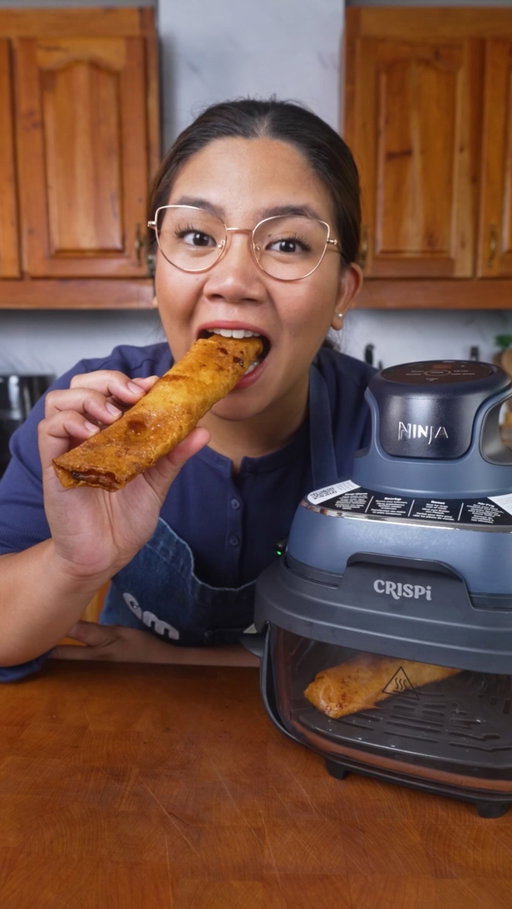 Every AIRFRYER Tip 👀 The NINJA CRISPi Masterclass is in session!!! 

From crispy tofu to bringing soggy turon or lumpia back to life, here are my favorite air fryer tips for getting that perfect crunch with the NINJA CRISPi 🔥

#airfryerrecipes #crispy #filipinofood #airfryer #ninja NinjaCRISPi abimarquez CRISPiMasterclass