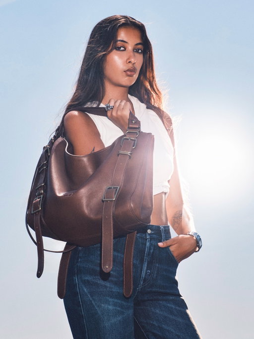 You know it when you see it.

@diyajoukani has it. The 26-year-old Mumbai-based designer is effortlessly stylish, naturally confident and quietly influential – embodying the distinctive nonchalance of the D-One bag and the D-Heel jean. With its soft, oversized silhouette and adaptable shape, the D-One is made to move through everyday life with ease.

Discover more at the link in bio. 

#ForSuccessfulLiving