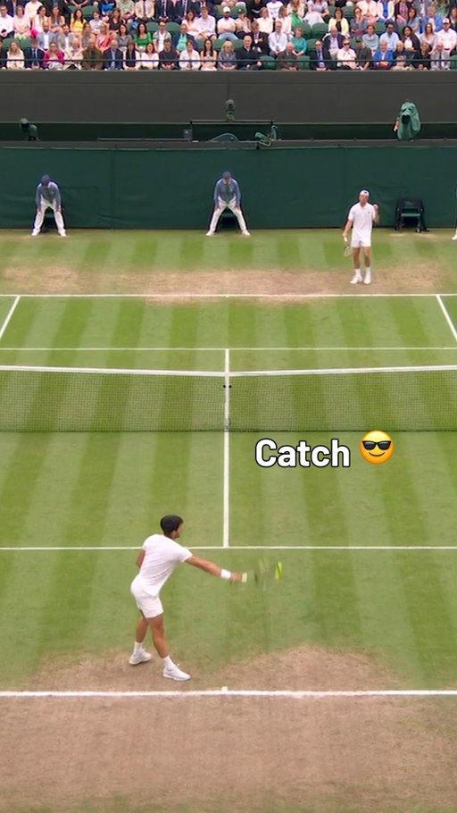 Mesmerising 🤩

Carlos Alcaraz and Tommy Paul face each other once again at a Grand Slam, this time in the fourth round of the @usopen