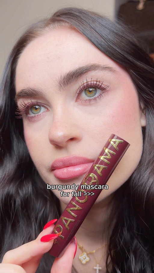 burgundy mascara for fall just makes sense 🍷🍂 especially on pale skin 🤍