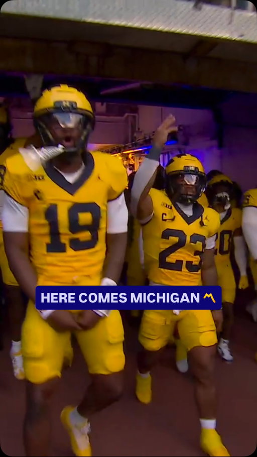 The Big House is rocking and the Wolverines have arrived. 🔥

📺 : Western Michigan at #16 Michigan on NBC & Peacock