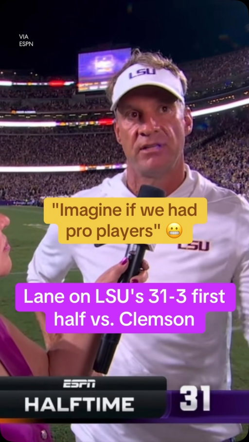 Lane Kiffin couldn’t help himself 😅