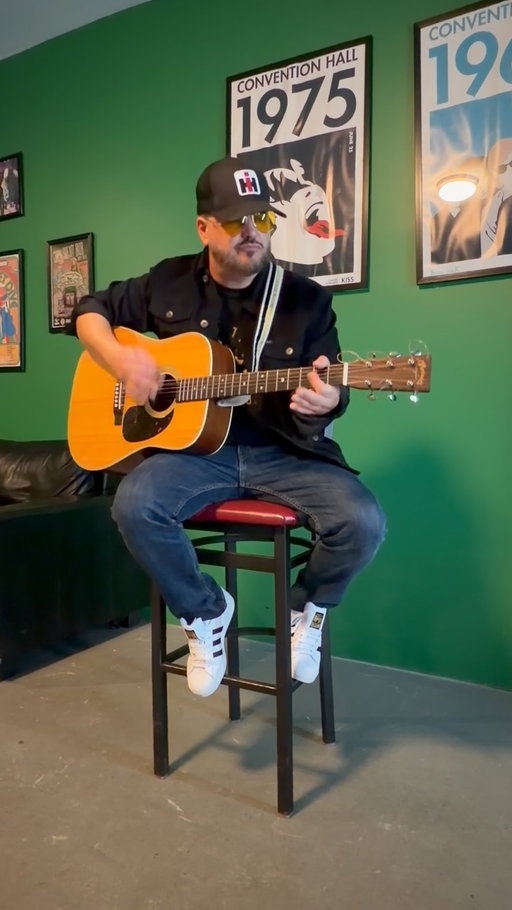 Hard Day Coming Down….well not today… green room at the Stone Pony…

📍 @the_stone_pony 

Special thanks to Stephanie and Bek for capturing the moment!

📸 🎞️ @bektakespictures + @stephaniehurlphotography 

#TheRecordCompany #GiveItBackToYou #10thAnniversaryTour #HardDayComingDown #TheStonePony
