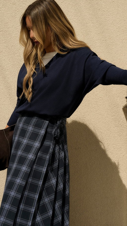 The Louise Thompson Edit | Coming Wednesday 9th September

Autumn styles designed for everyone, perfected for petite. Mark your calendar.