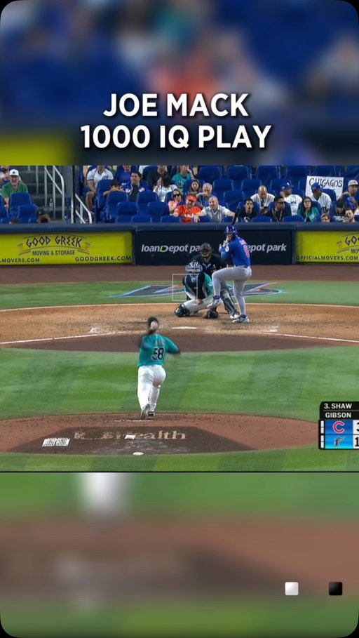 @joe_mack34 with the elite heads-up play to secure the second out👏