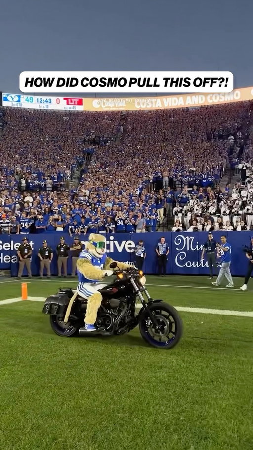 @byufootball is doing halftime entertainment differently 👏

 (via @cosmo_cougar)