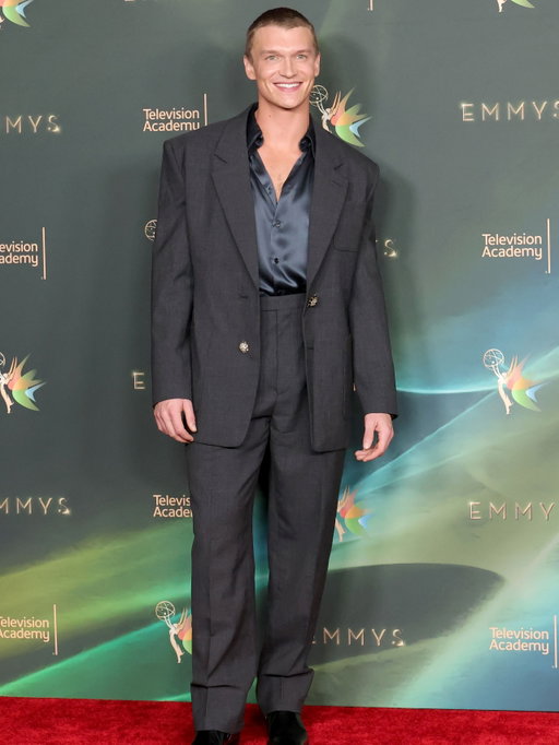 Connor Storrie hits the red carpet at night two of the 2026 Creative Arts Emmy Awards, where he brought his mom, Linda, as his date. See more on Just Jared! 
#ConnorStorrie
#LindaStorrie
#Emmys
Photos: Getty