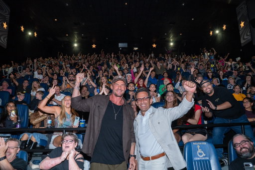 Alan Ritchson & director Scott Waugh joined us at a special screening of RUNNER tonight in Toronto! 

Experience the action when it hits theatres this Friday 💥

📸: @shawngoldbergphotos 
Host: @itsdevobrown 

#RunnerMovie #AlanRitchson