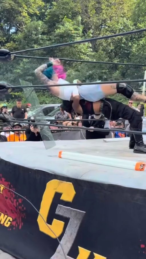 Video by @dannyjames of Nat Castle sending Nixon Newell through glass.
- CZW ToD23 9/6/2026

#Deathmatch #deathmatchwrestling #ultraviolent #unfnbelievable #prowrestling