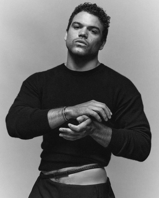 From @VMAN 57 Fall/Winter 2026
Photography @_isaacanthony 
Fashion @arutarustamyan 
Creative Director / Editor-in-Chief #StephenGan
Grooming @benjoneshair (@theonly.agency) using @oribe & @merit 
Editor @thekevinponce 
Fashion Market Editor @gabbybuchan 
Text @charqkol 
Executive Producer @kevin_warner (@wakcreative)
Production Manager @bubbanicky 
Production Coordinator @brewdosset 
Lighting Technician @beadsworthandrew 
Digital Technician @westtendgirl 
Director of Editorial Film @mynxiiwhite