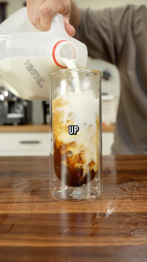 Instant coffee is underrated. 

#instantcoffee #coffeerecipe