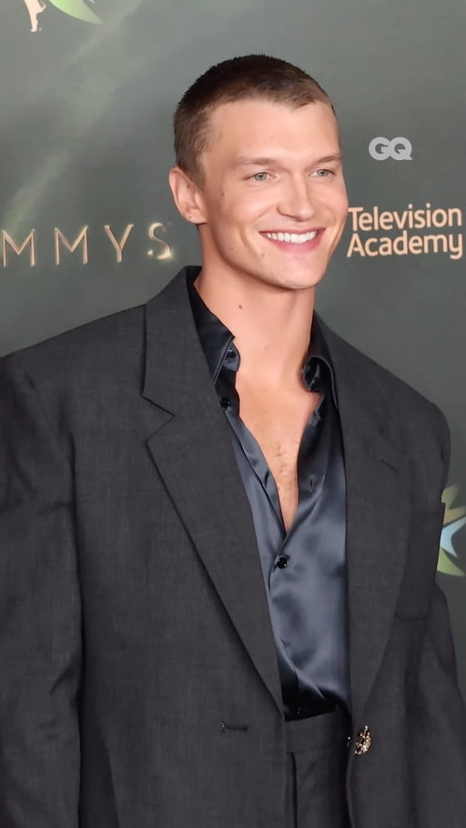 Buzzcut season! This weekend, @connorstorrieofficial debuted his freshly-shorn head at the Creative Arts Emmy Awards. As GQ reported in late August when rumors of the buzz hit the TL during filming of #HeatedRivalry season two, “Storrie might’ve become synonymous with long curly hair, but there’s certainly a lot more buzz around the new season of Heated Rivalry and how this aerodynamic haircut might play into the plot.”

Whatever the story behind Ilya Rozanov’s new ‘do is—we’re sat for season two.

Video: Getty