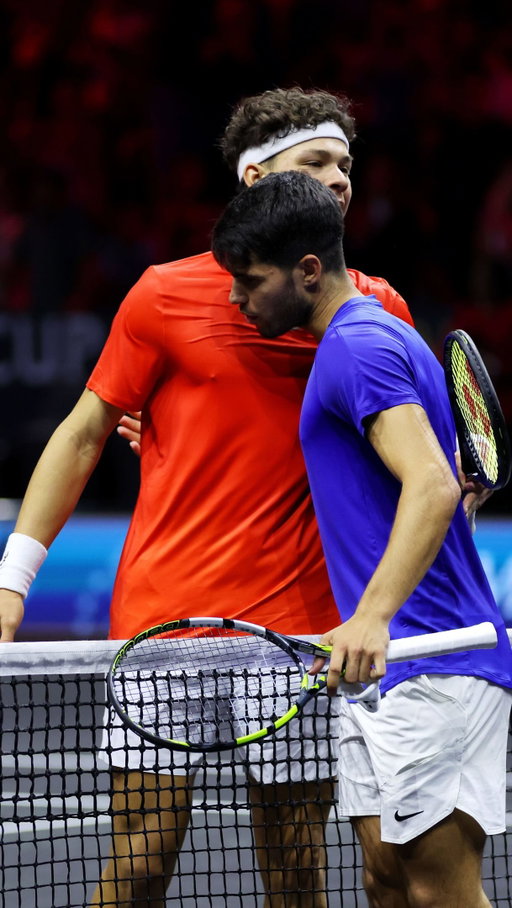 Prepare to be entertained 🍿

From Laver Cup Berlin to the US Open quarterfinals. Team Europe’s Carlos Alcaraz and Team World’s Ben Shelton meet for the fourth time.

#LaverCup #TennisUnrivaled