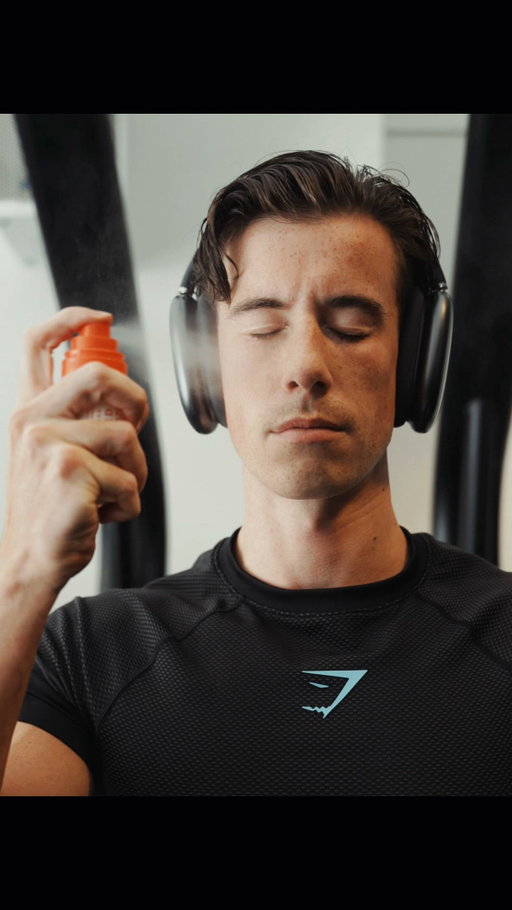 AD I could do this every morning..🤌🏼

Spraying a hypochlorus mist during and after your workout helps kill bacteria that cause breakouts and keep you feeling fresh from post workout grime. The one I use is from @dr.altheaglobal and this one’s also suitable for sensitive skin as well.

#workout #hoclmist #acnespray #gymroutine