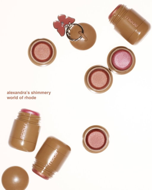 alexandra’s shimmery world of rhode 🎀🔒

discover the exclusive collaboration for a shimmery look and a little charm that tag along wherever you go.

pocket pearl​
our coveted pocket blush formula, reimagined in a teeny size. it flushes cheeks with a reflective, shimmery finish in three new shades: monet, gemini, and monaco.​

sweet apple​
a shimmery golden brown peptide lip tint that smells like a tart apple candy.​

charms​
the flutter charm and rhode carabiner let you turn pocket pearl into a charm. each comes with a looped cap so you can bring your shimmery flush on the go.

arrives september 15th at 9am PT. preview the limited edition collection—only on rhodeskin.com.