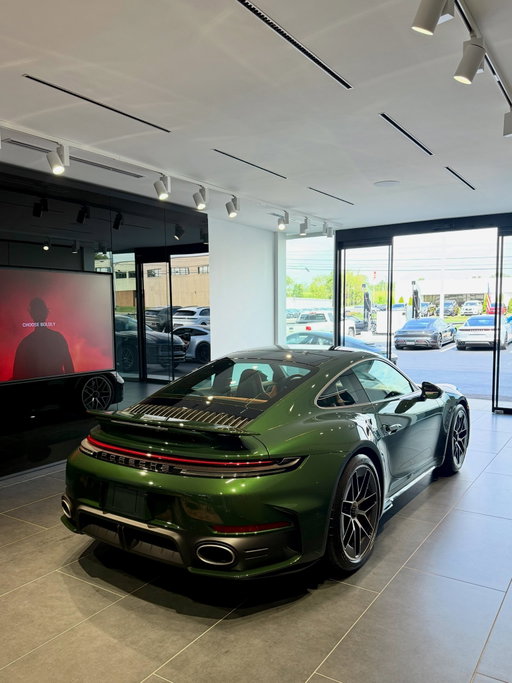 Delivery day! 2026 992.2 Turbo S Hybrid in Oak Green Metallic Neo. A stunner! 🔥 

#harperporsche #porsche #911turbo #porschemoment #knoxville