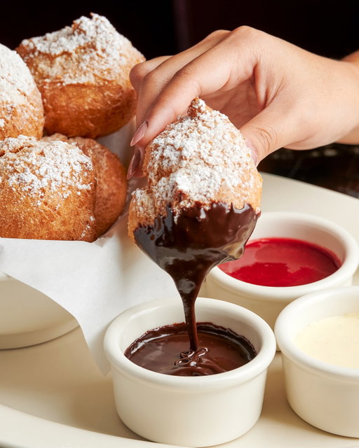 Fresh New Orleans Beignets? Yes, please ✨